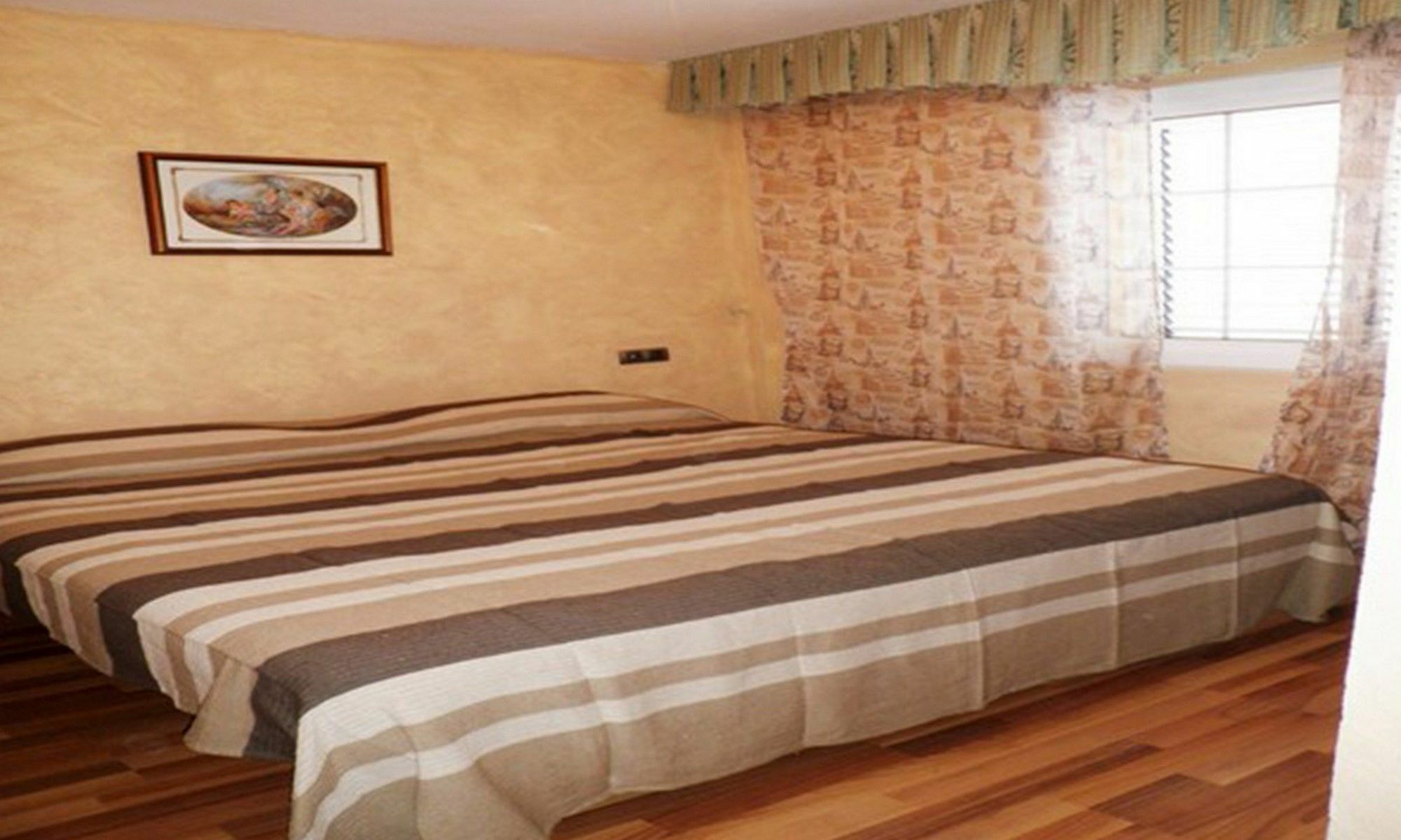 Apartsalou Cambrils Jupiter Bagian luar foto